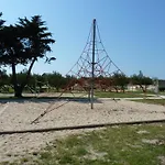Vvf Ile De Re Aldeamento Turístico 3*