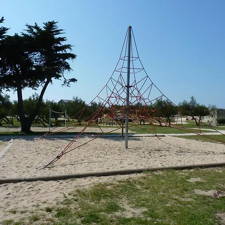 Vvf Ile De Re Üdülőpark 3*