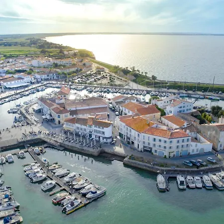 База отдыха Vvf Ile De Re 3*